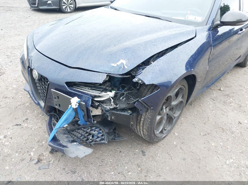 2019 ALFA ROMEO GIULIA auction photo 6