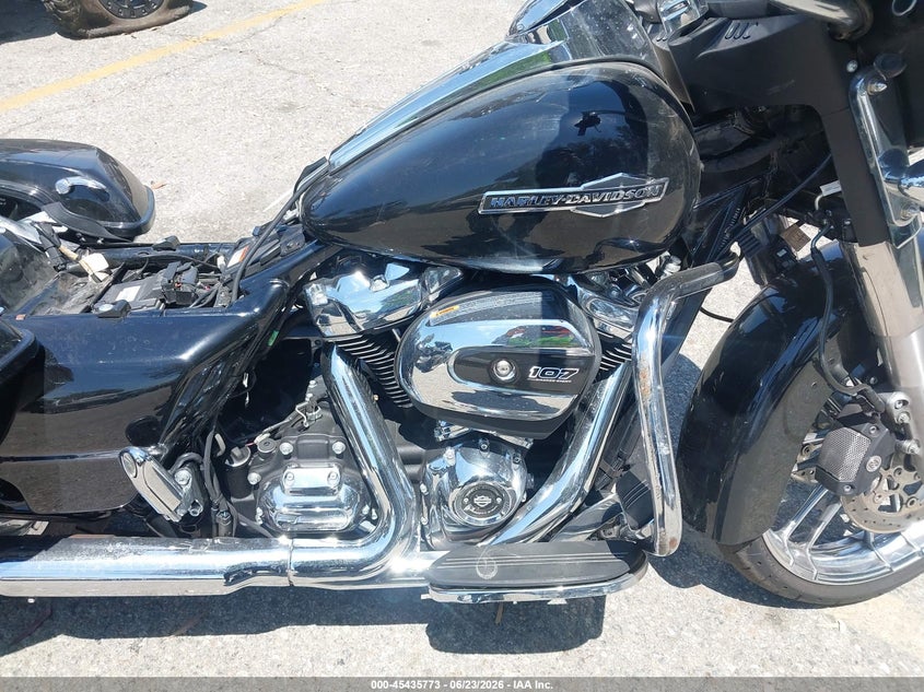 2022 Harley-Davidson Flhx VIN: 1HD1KBC25NB654557 Lot: 45435773