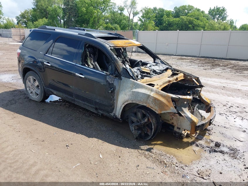 2010 GMC ACADIA auction photo 1