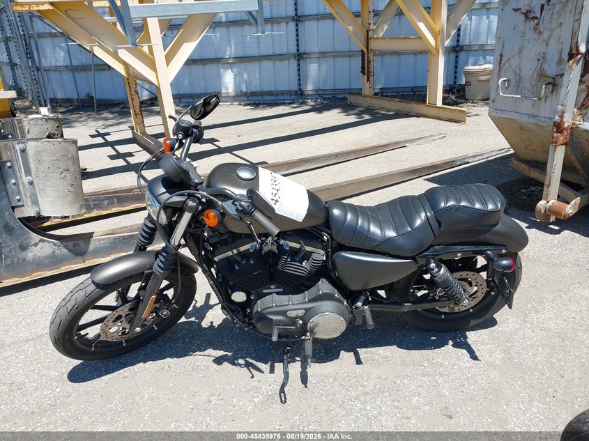 2021 Harley-Davidson Xl883 N VIN: 1HD4LE219MB406606 Lot: 45435976