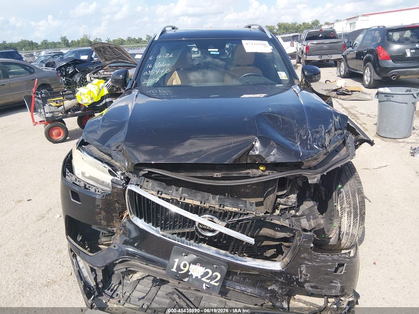 2016 Volvo Xc90 T6 Momentum VIN: YV4A22PKXG1035440 Lot: 45435990
