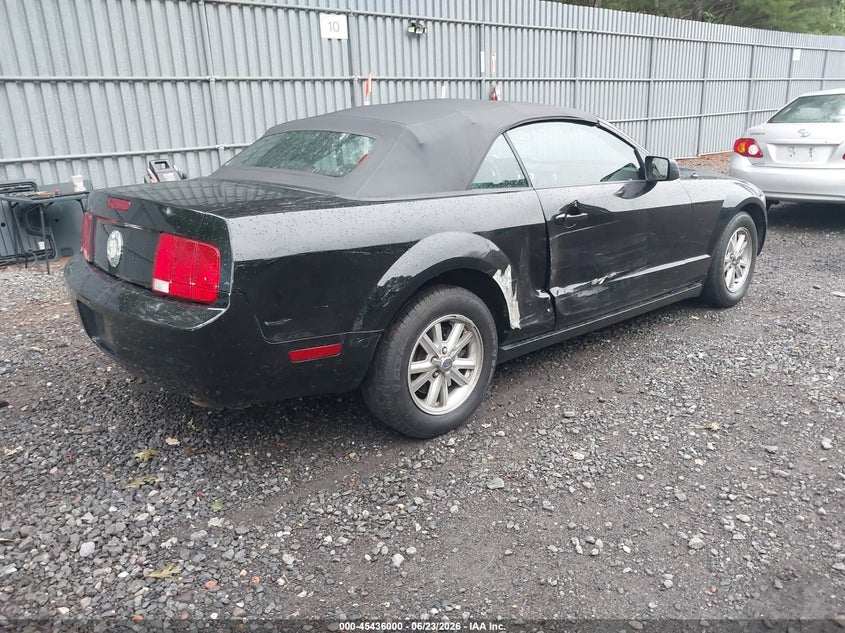 2007 FORD MUSTANG auction photo 4