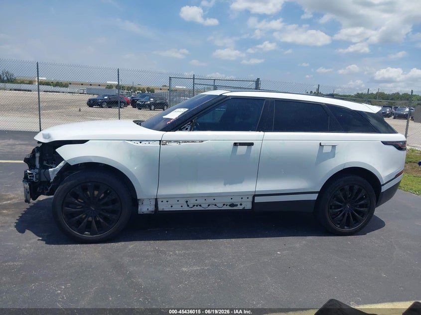 LAND ROVER RANGE ROVER VELAR - zdjęcie 15