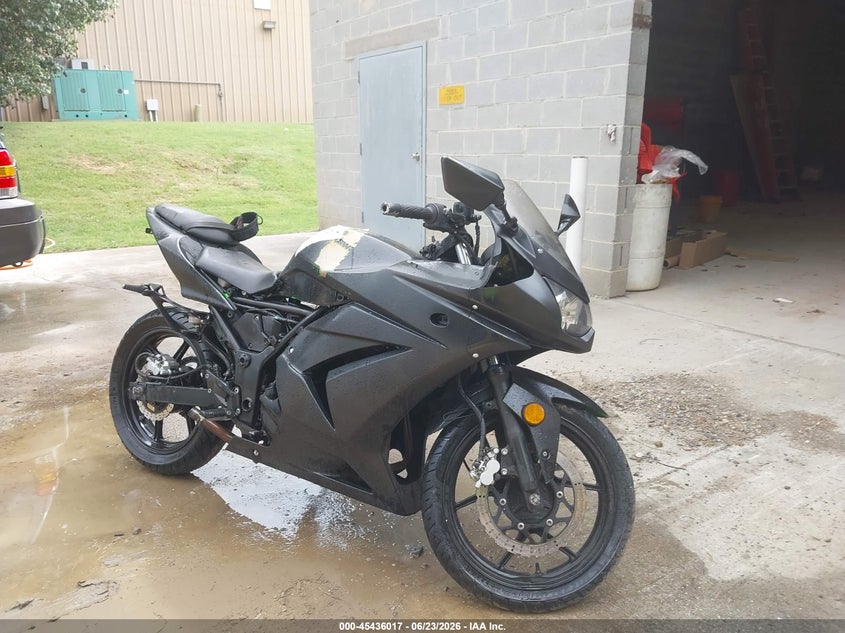 2012 KAWASAKI EX250 auction photo 1