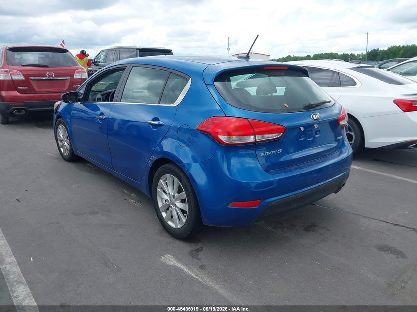 2015 KIA FORTE auction photo 3