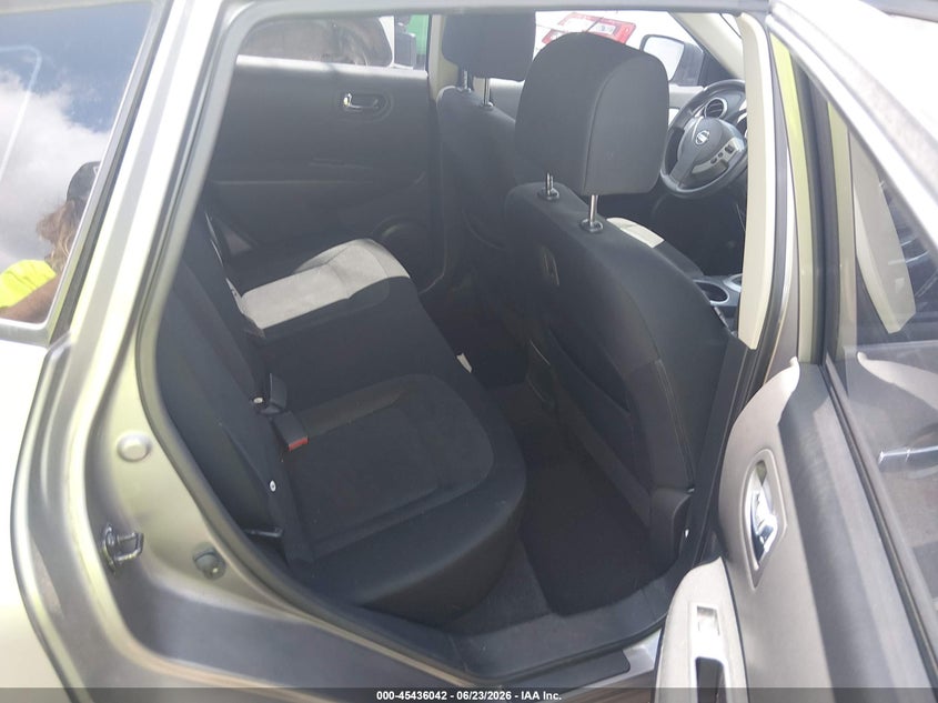 2012 NISSAN ROGUE auction photo 8