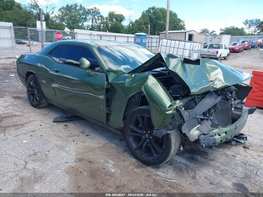 Vin: 2c3cdzag5jh333734, lot: 45934157, dodge challenger sxt 2018 img_1