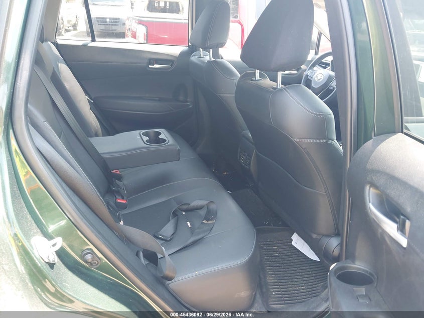 2022 Toyota Corolla Cross Xle VIN: 7MUDAABG7NV011604 Lot: 45436092