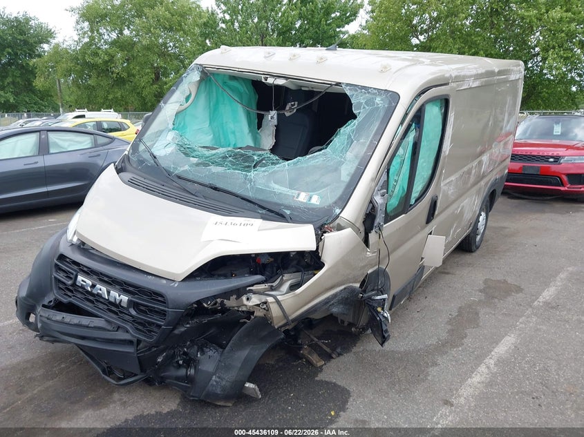 Vin: 3c6lrvvg1pe510825, lot: 45934209, ram promaster 2500 low roof 136 wb 20232