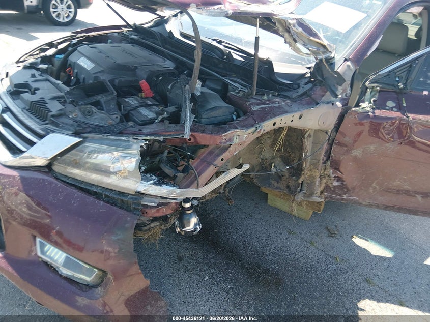 2013 HONDA ACCORD auction photo 6