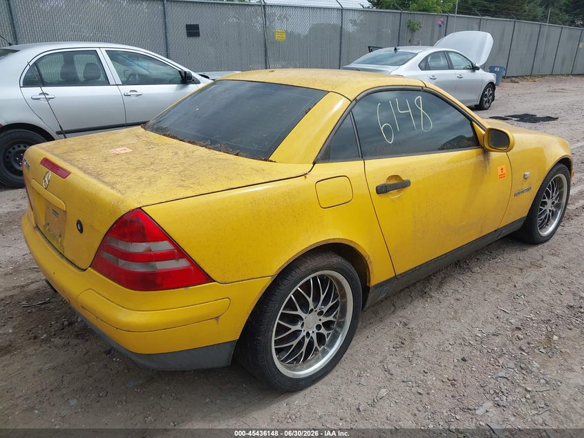 1998 MERCEDES-BENZ SLK 230 auction photo 4