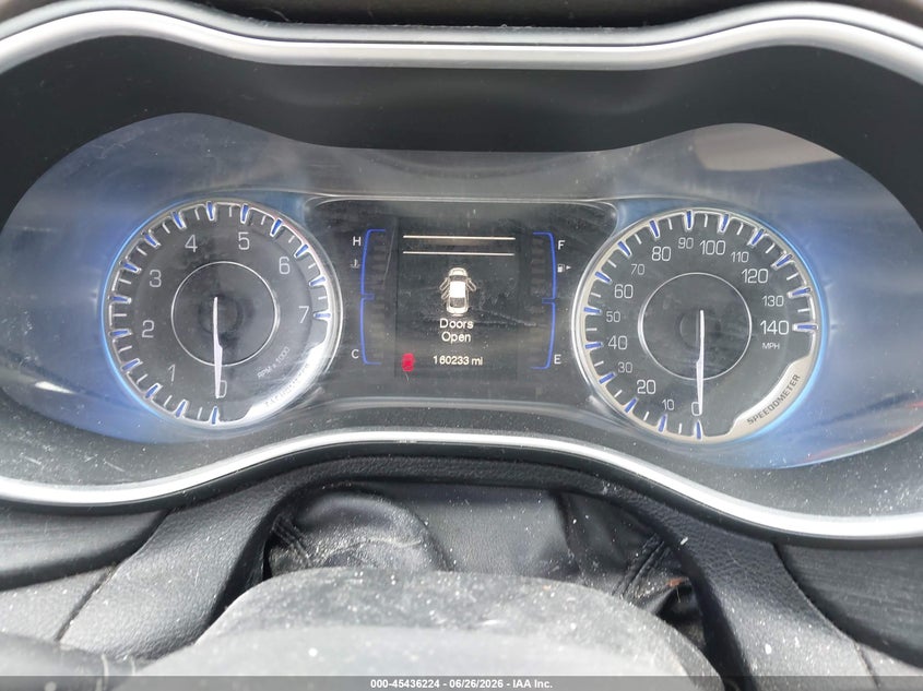 2015 CHRYSLER 200 auction photo 7