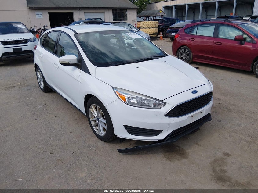 Vin: 1fadp3k2xhl316549, lot: 45934355, ford focus se 2017 img_1