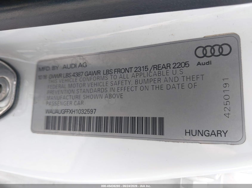 VIN WAUAUGFFXH1032597 2017 AUDI A3 PREMIUM