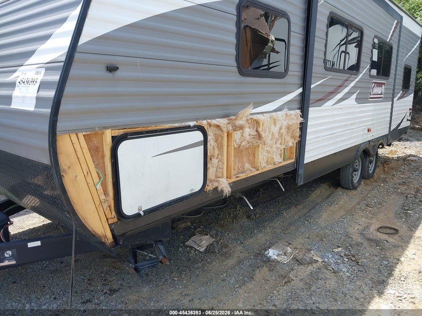 2018 COLEMAN 263BH auction photo 6