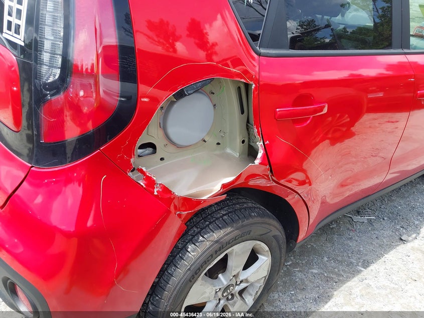 2019 KIA SOUL auction photo 6