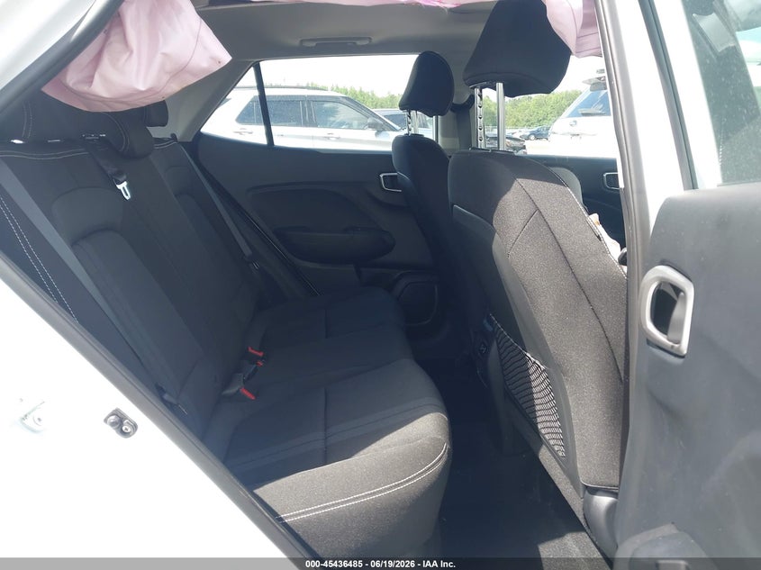 2025 HYUNDAI VENUE auction photo 8
