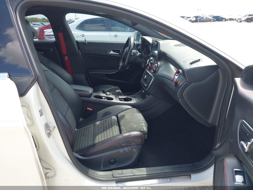 MERCEDES-BENZ CLA 250 2018 VIN WDDSJ4EB8JN583967