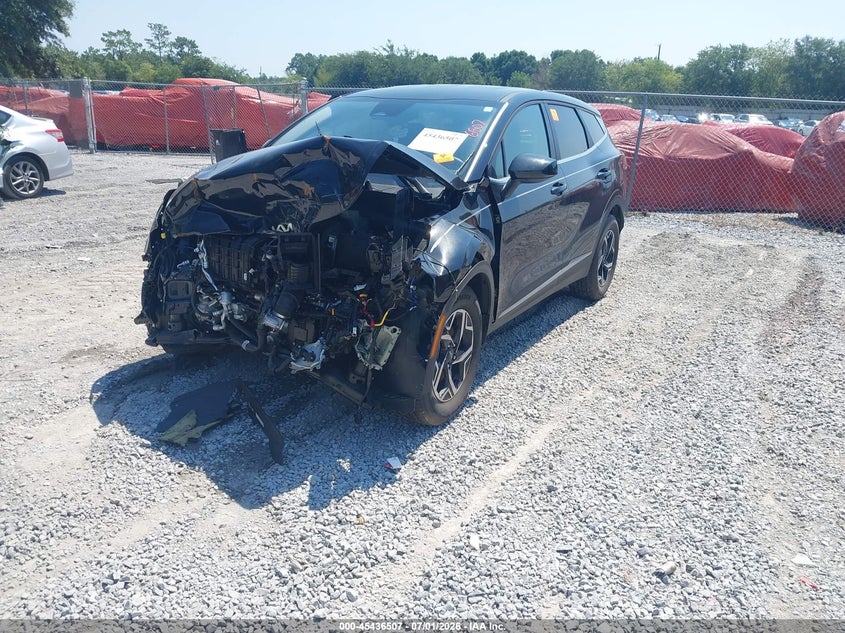 2024 KIA SPORTAGE auction photo 2