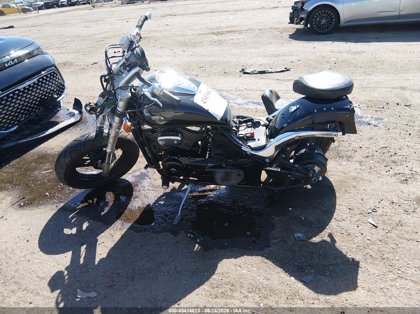 2005 Suzuki M50 Bk5 VIN: JS1VS56A852101600 Lot: 45436623