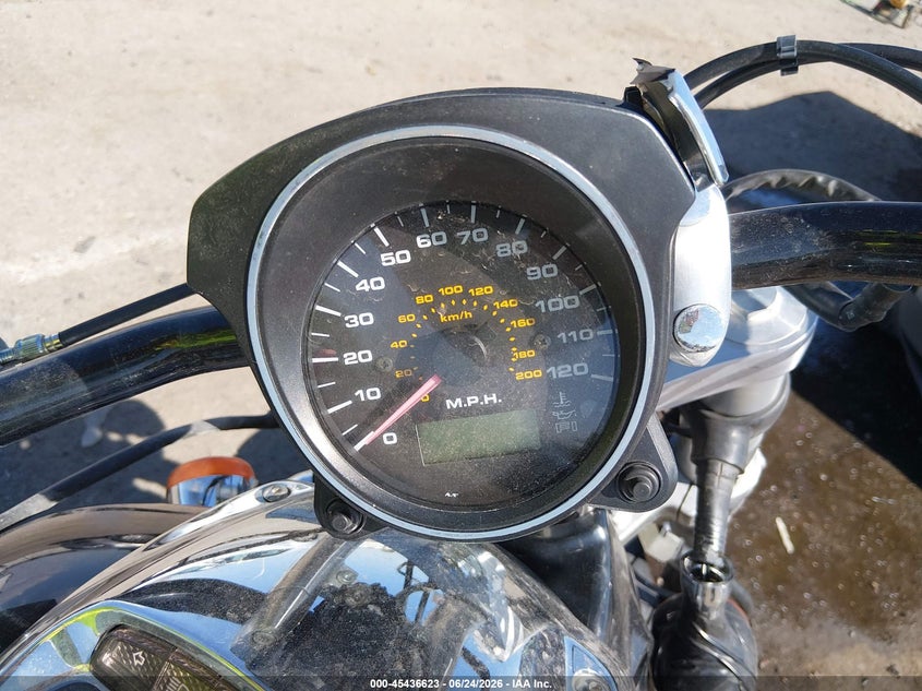 2005 Suzuki M50 Bk5 VIN: JS1VS56A852101600 Lot: 45436623