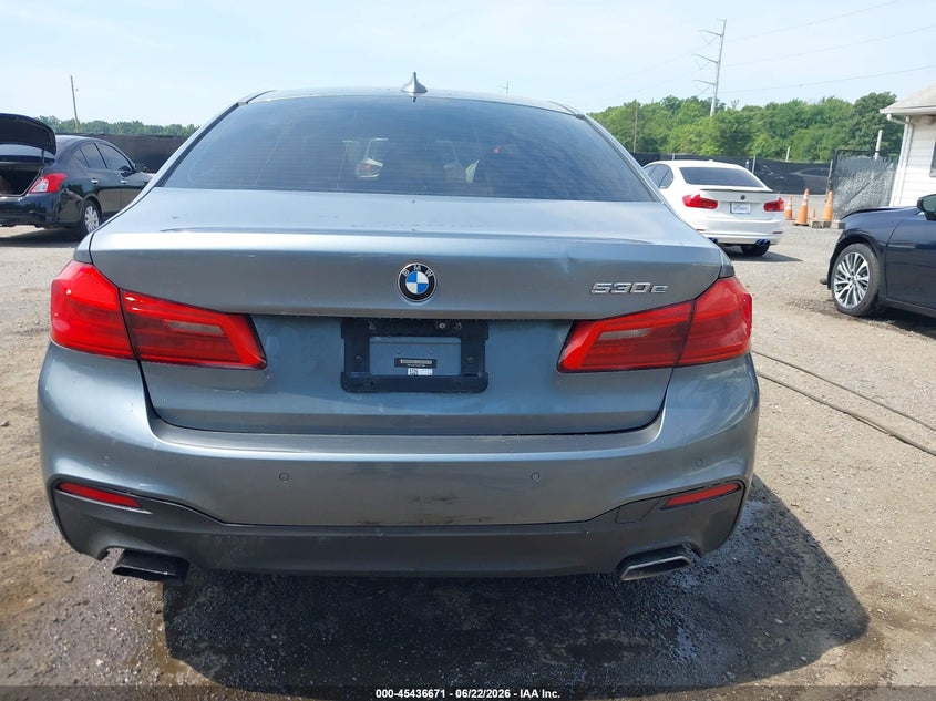 BMW 530E - zdjęcie 16