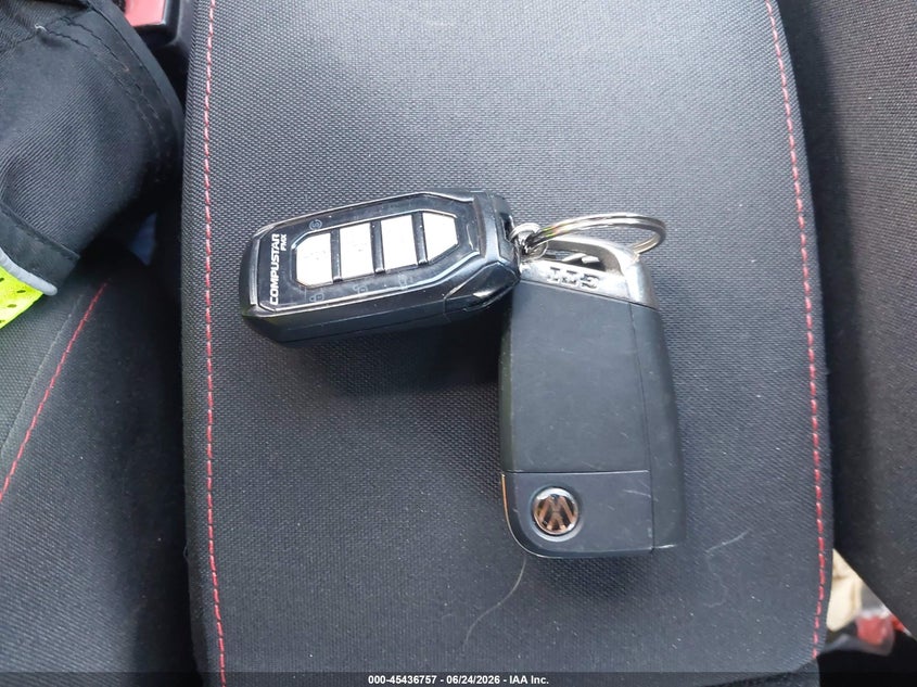 2017 Volkswagen Golf Gti Sport 4-Door VIN: 3VW547AU0HM009114 Lot: 45436757