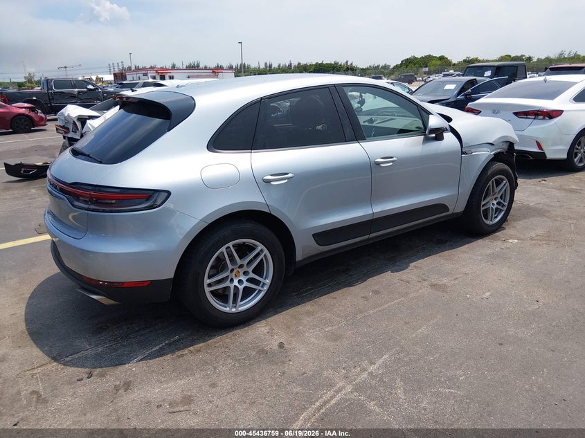 2020 PORSCHE MACAN auction photo 4