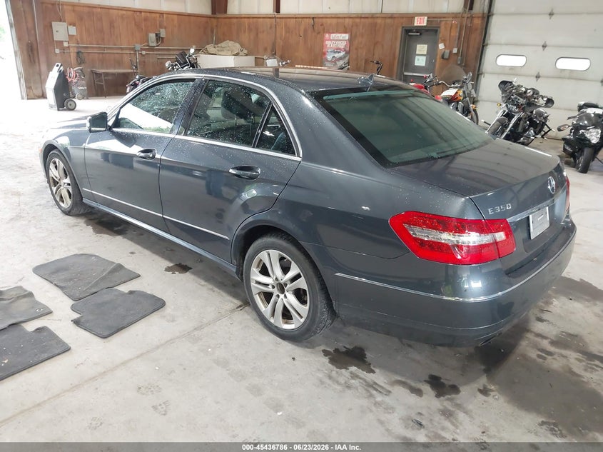 2010 MERCEDES-BENZ E 350 auction photo 3
