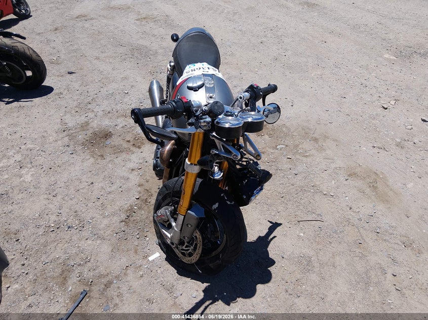 2020 TRIUMPH MOTORCYCLE THRUXTON auction photo 5