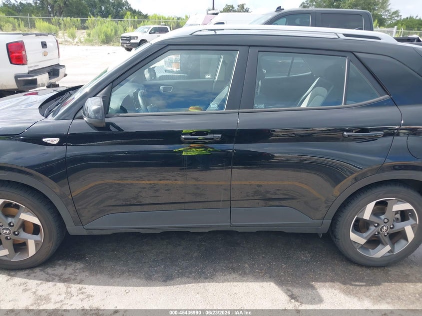 2021 Hyundai Venue Sel VIN: KMHRC8A39MU073271 Lot: 45436990