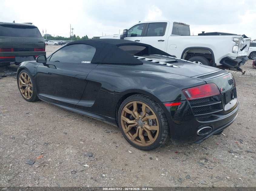 Vin: wuavnafgxcn003015, lot: 45935111, audi r8 5.2l 20123