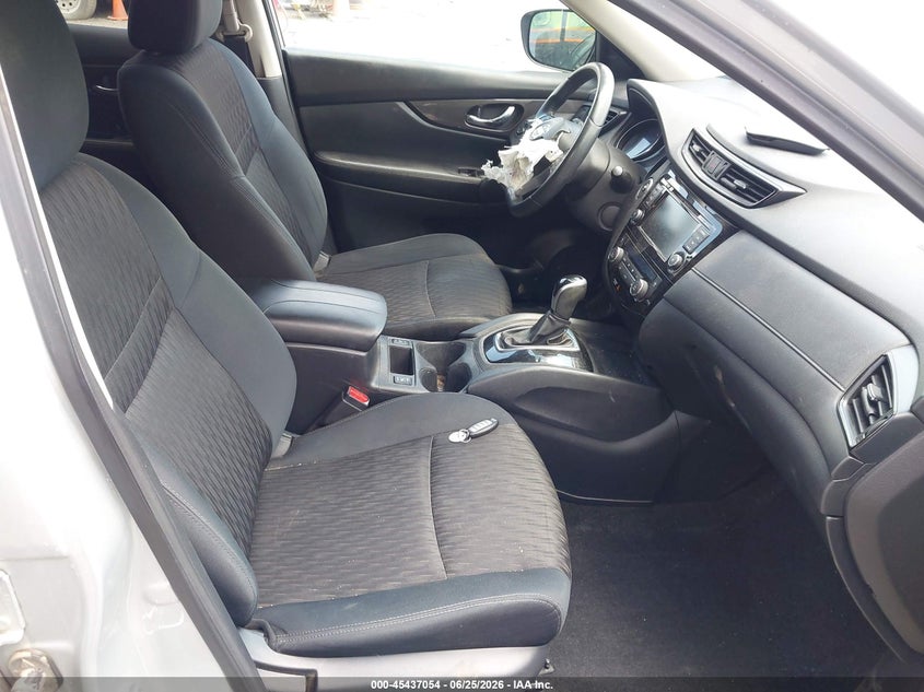 2019 NISSAN ROGUE auction photo 5