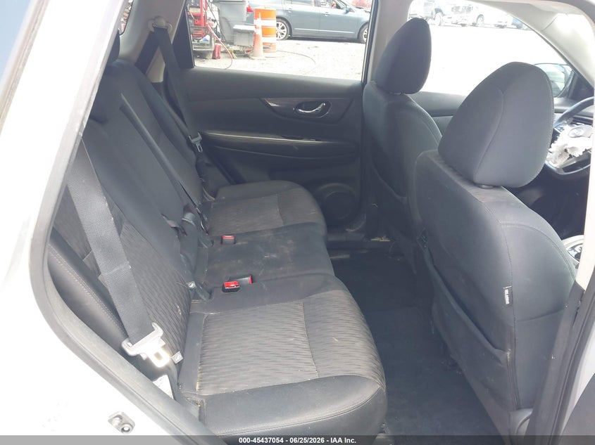 2019 NISSAN ROGUE auction photo 8