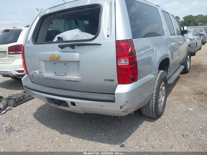 2012 CHEVROLET SUBURBAN auction photo 4