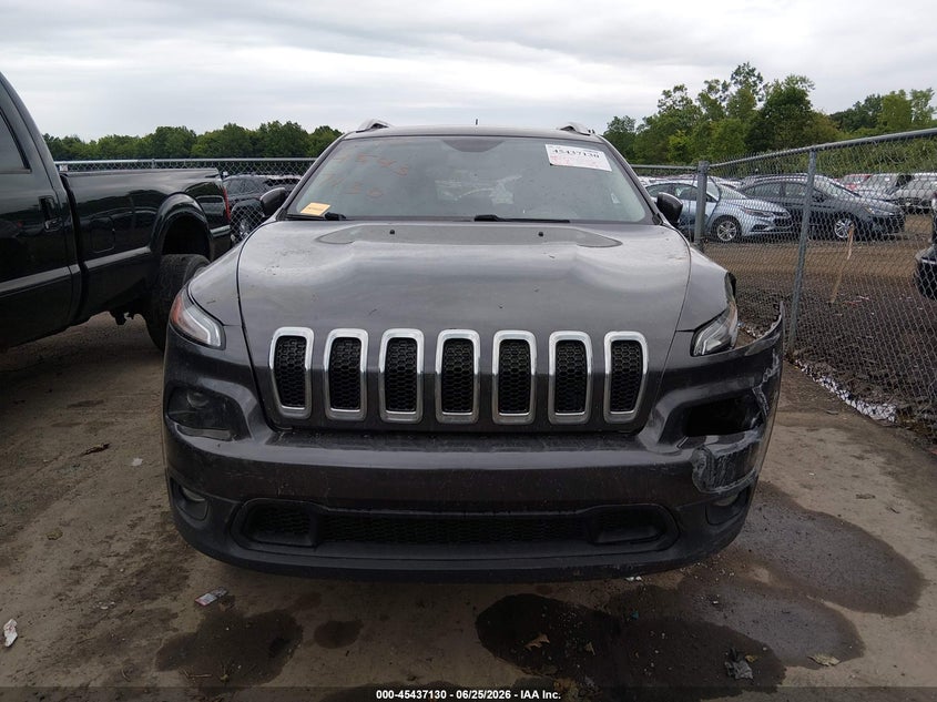 Фото 13 - JEEP CHEROKEE