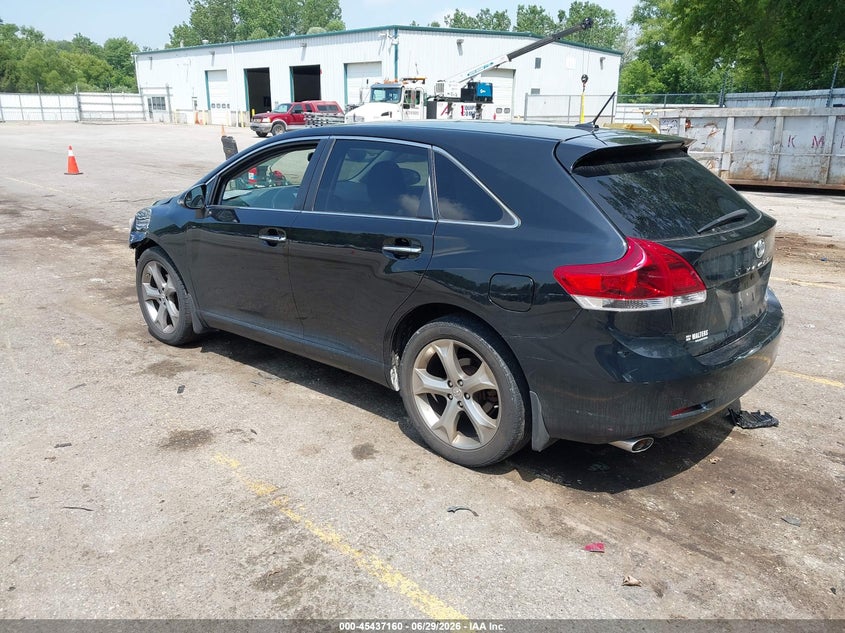 2015 TOYOTA VENZA auction photo 3