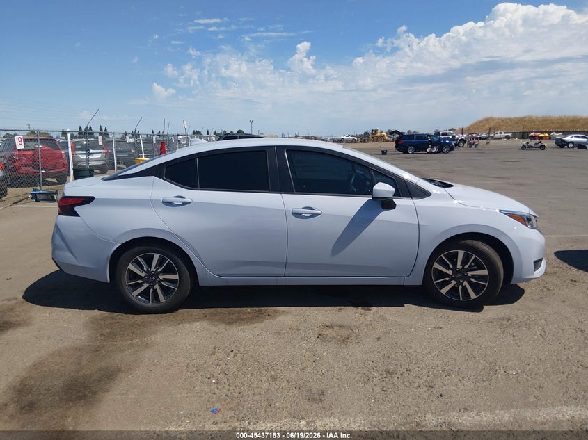 AtlanticExpress - Nissan Versa