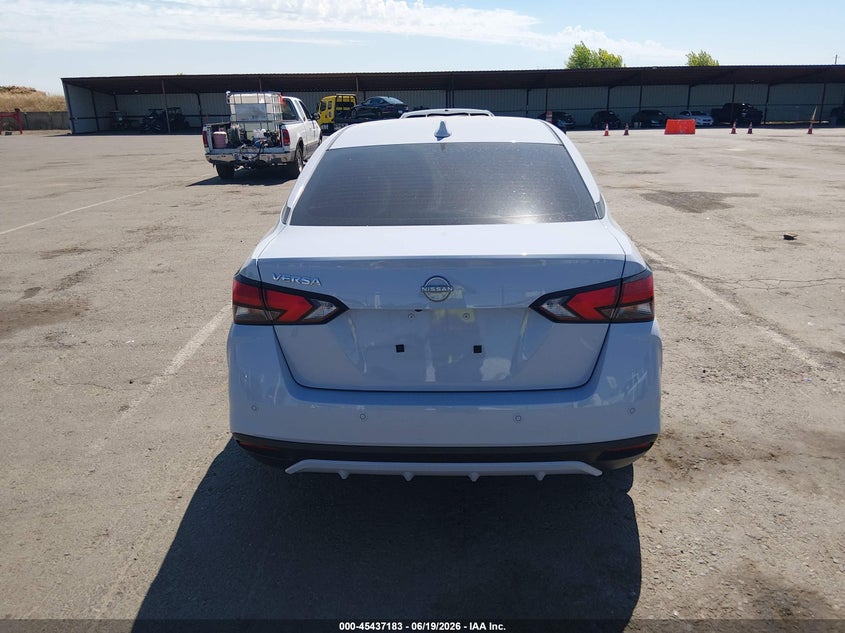 AtlanticExpress - Nissan Versa