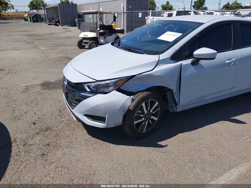 AtlanticExpress - Nissan Versa
