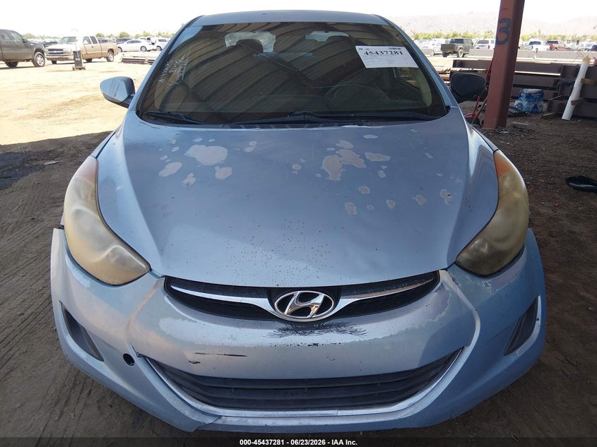 2011 HYUNDAI ELANTRA auction photo 6