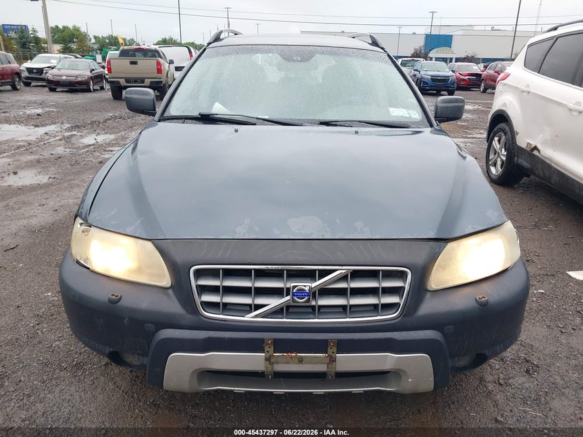 2005 Volvo Xc70 2.5T A Awd/2.5T A Awd Sr VIN: YV1SZ592651197607 Lot: 45437297