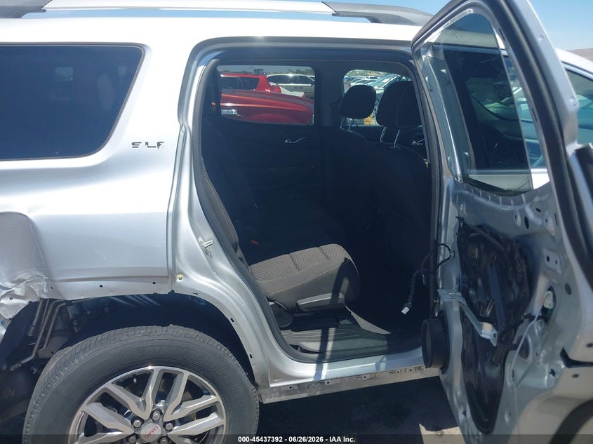 2017 GMC ACADIA auction photo 8