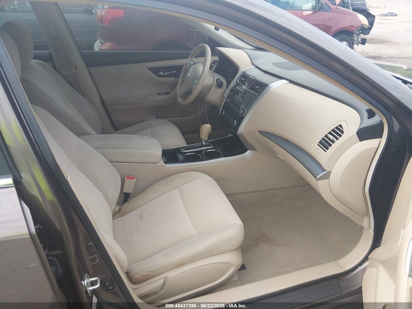 2013 NISSAN ALTIMA auction photo 5