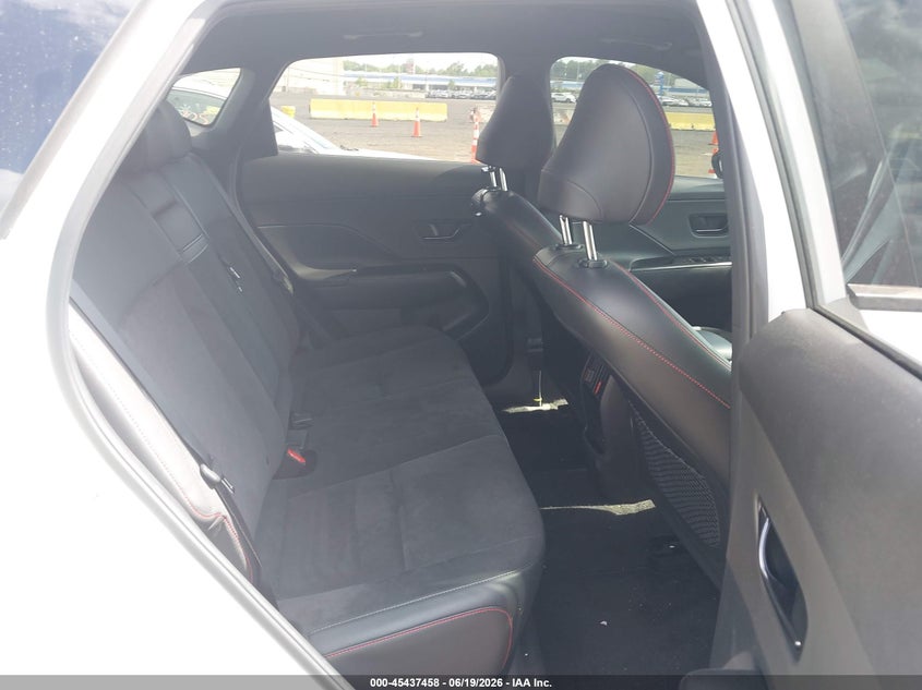 2024 HYUNDAI KONA auction photo 8