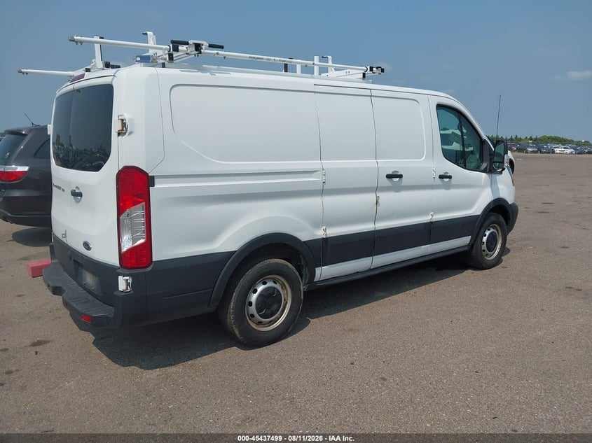 2019 FORD TRANSIT-150 auction photo 4