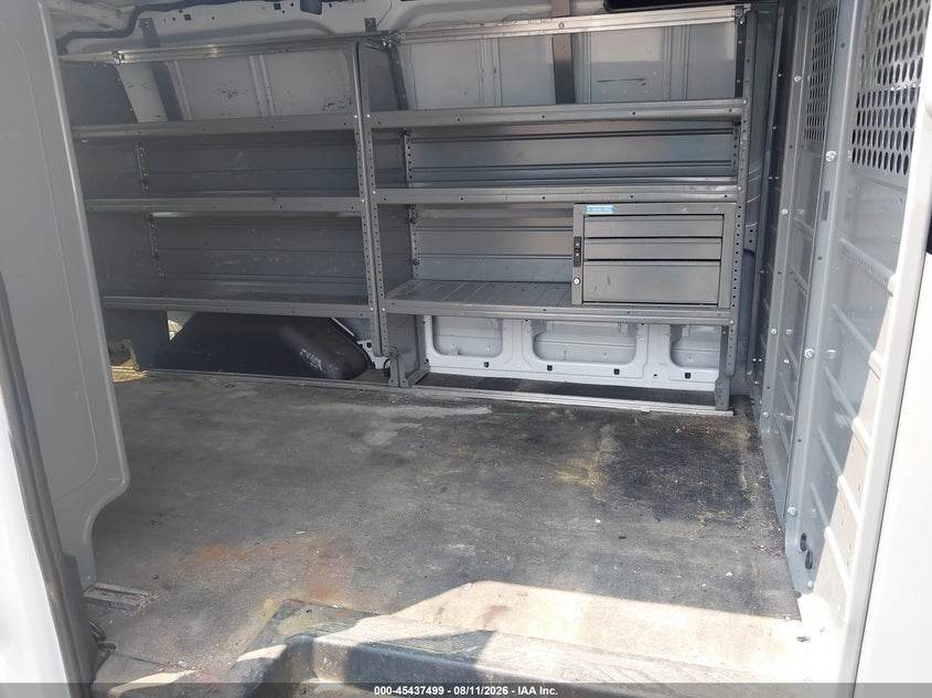 2019 FORD TRANSIT-150 auction photo 8