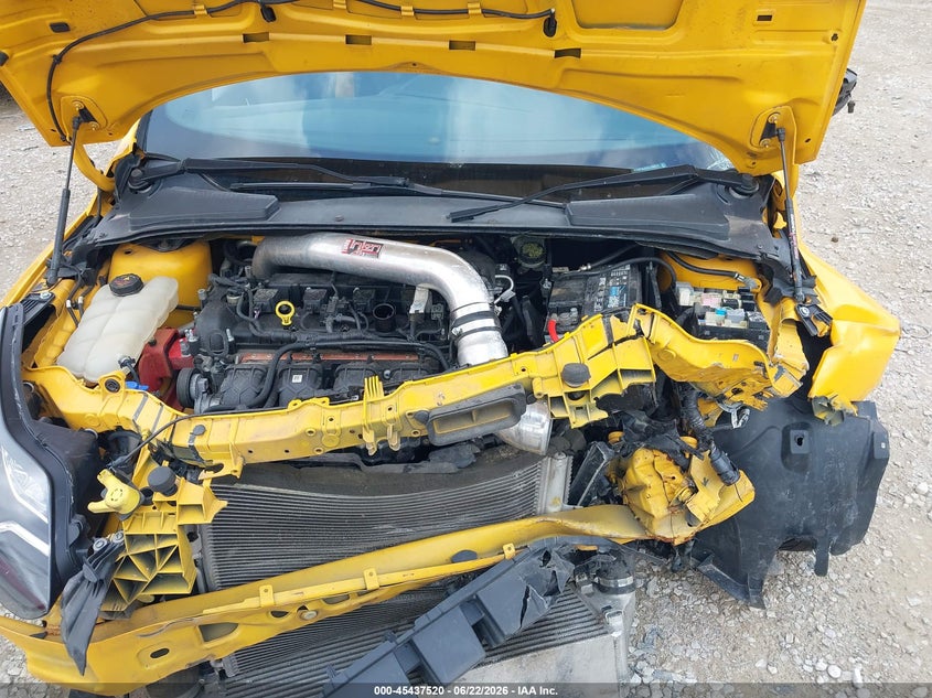 FORD FOCUS ST 2014 VIN 1FADP3L9XEL102670