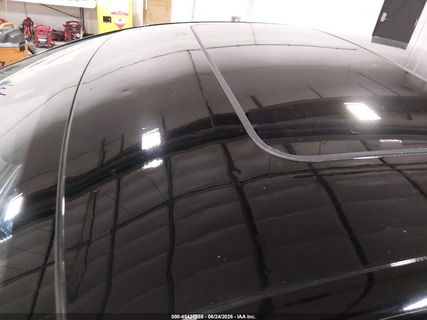 2015 CHRYSLER 200 auction photo 6
