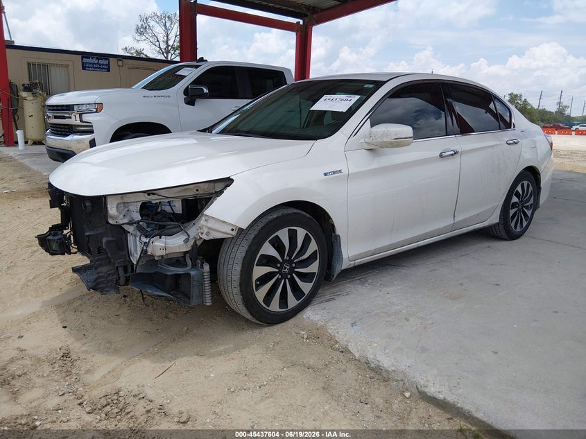 2017 HONDA ACCORD HYBRID auction photo 2
